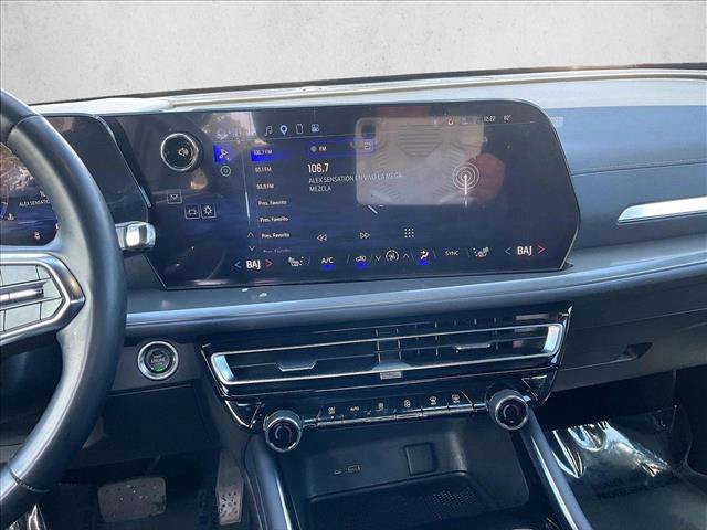 Used 2024 Chevrolet Traverse LS FWD image 8
