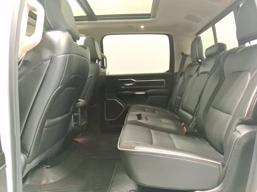 Used 2020 RAM 1500 Laramie AWD/4WD image 11