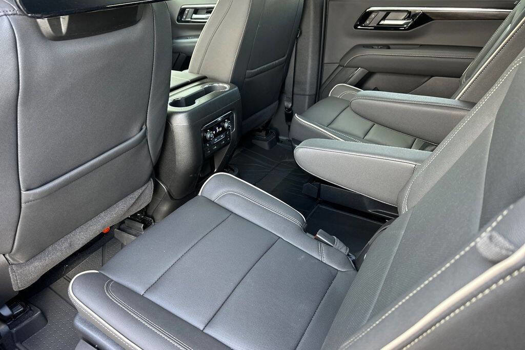 New 2025 Chevrolet Tahoe Premier image 13