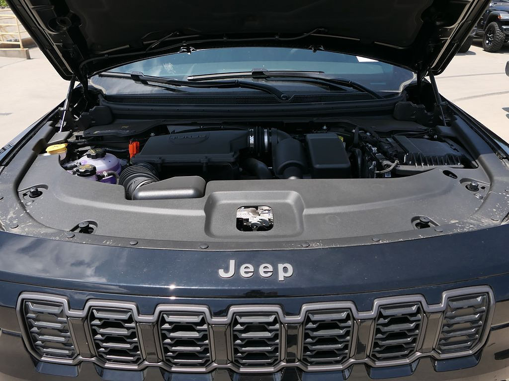 New 2026 Jeep Cherokee Limited AWD/4WD image 25