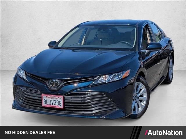 Used 2019 Toyota Camry LE FWD image 1