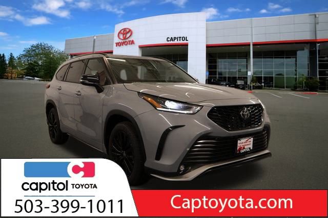 New 2025 Toyota Highlander XSE
