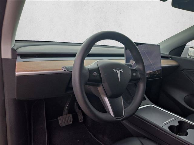 Used 2021 Tesla Model Y Long Range AWD/4WD image 10