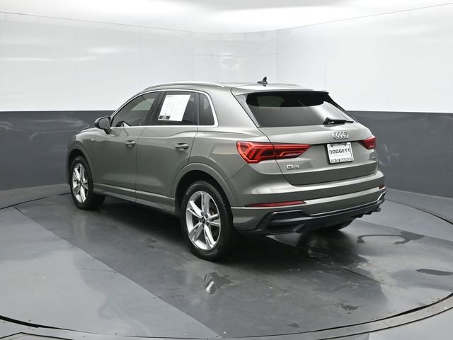 Used 2022 Audi Q3 2.0T Premium AWD/4WD image 5