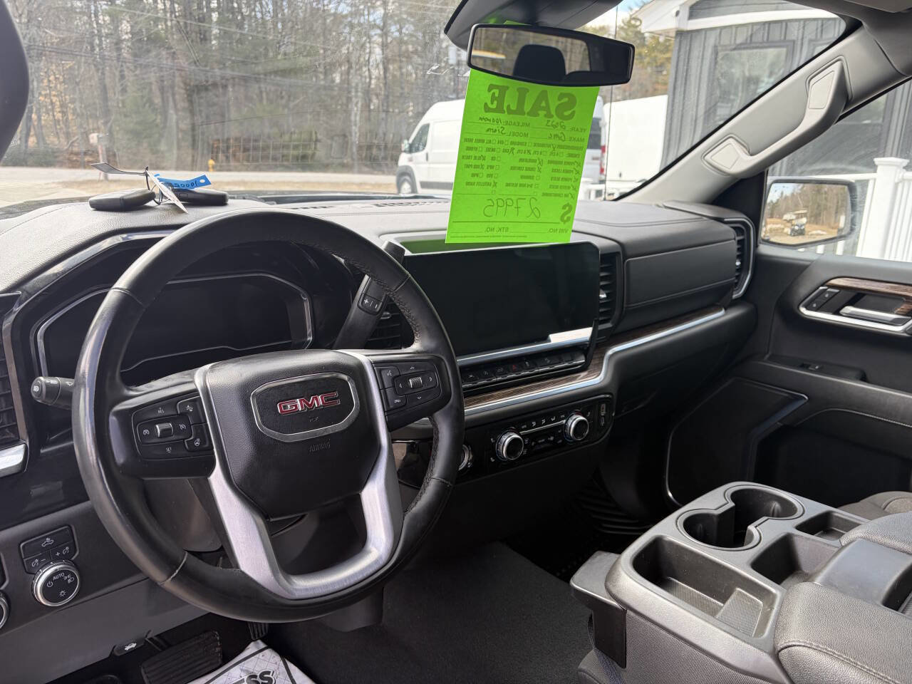 Used 2023 GMC Sierra 1500 SLE w/ X31 Off-Road Package image 18