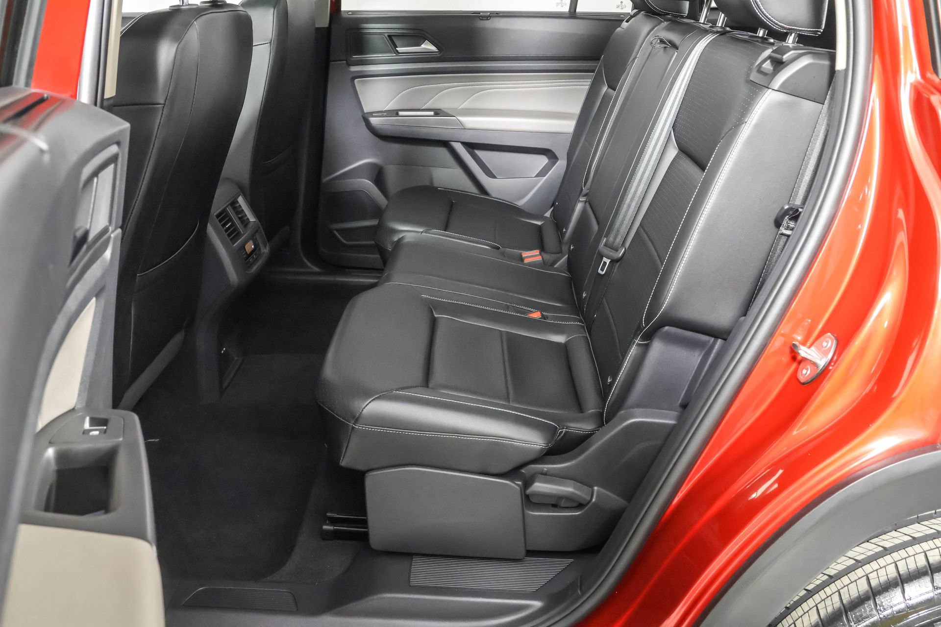 Certified 2022 Volkswagen Atlas SEL image 36