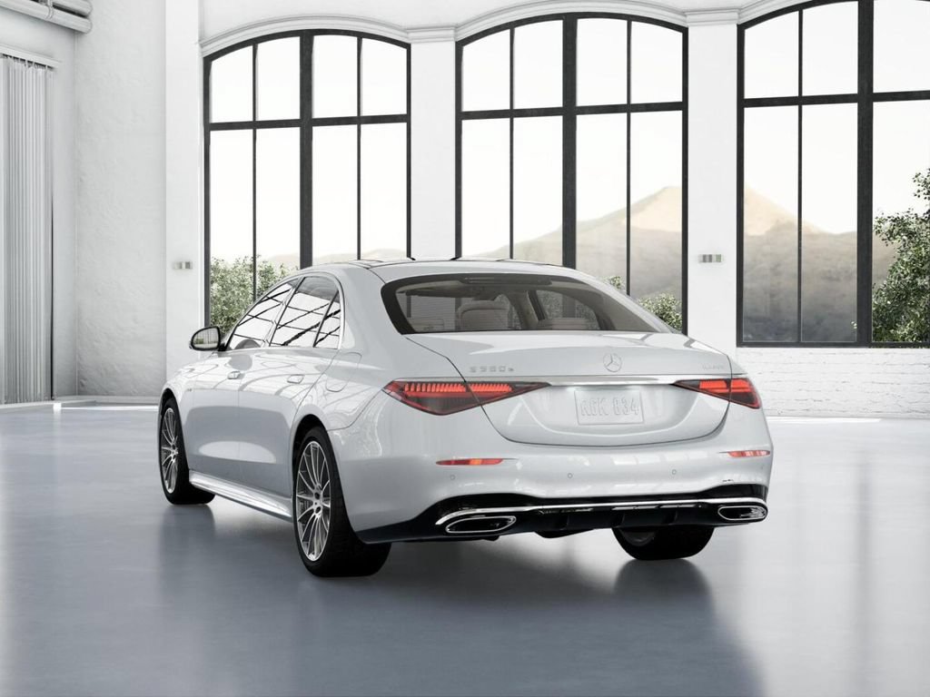 Used 2025 Mercedes-Benz S 580e 4MATIC Sedan image 27