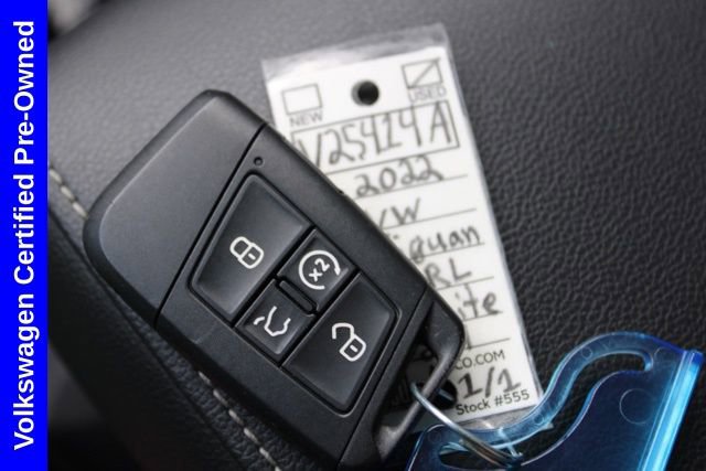 Used 2022 Volkswagen Tiguan SE R-Line AWD/4WD image 34