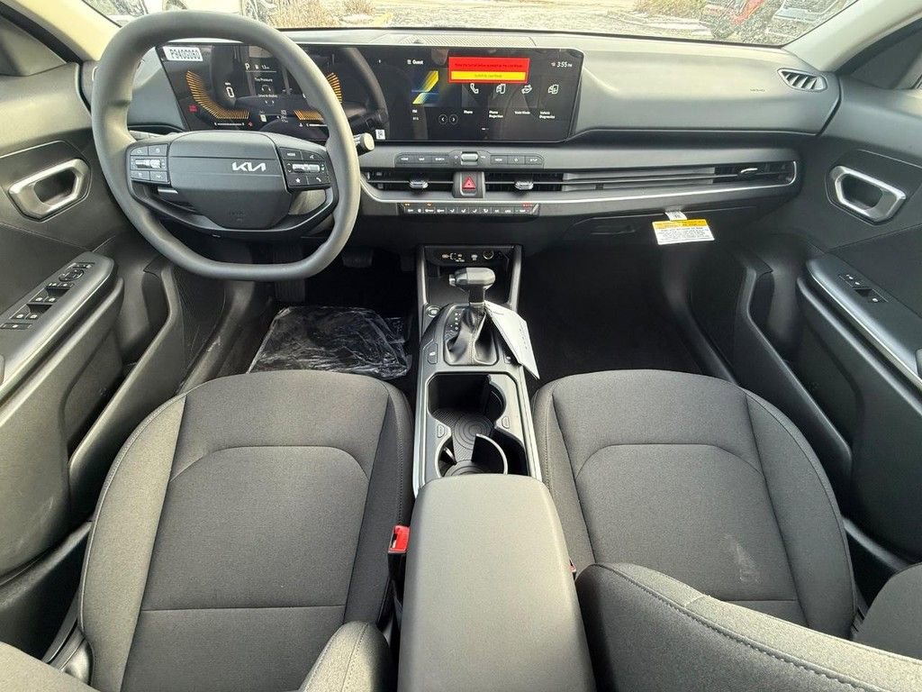 New 2026 Kia K4 LX image 13