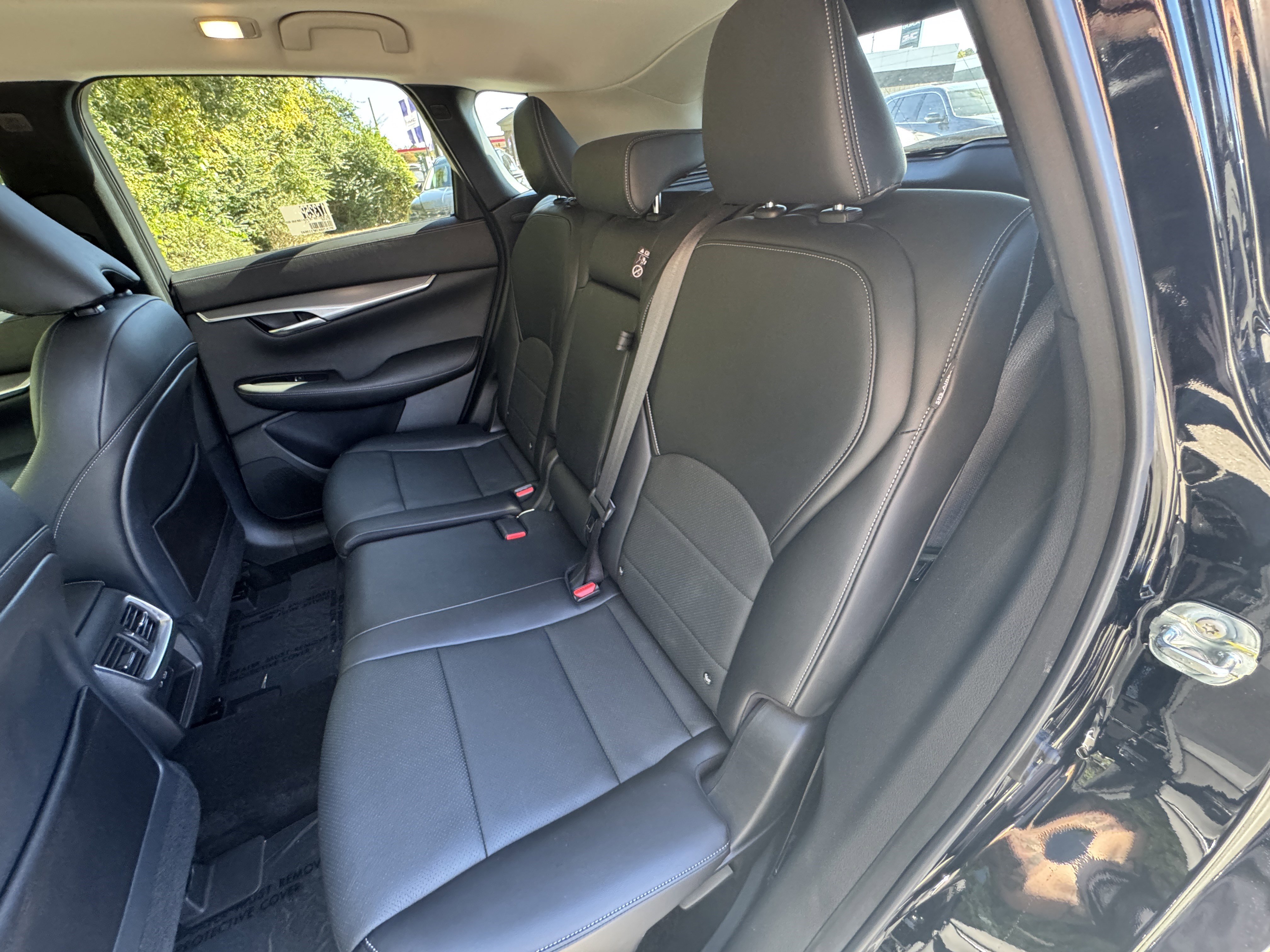 Used 2022 INFINITI QX50 Luxe w/ Cargo Package image 13