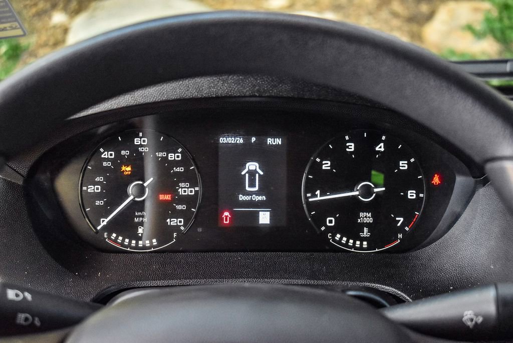 Used 2025 RAM ProMaster 2500 w/ Convenience Group image 21