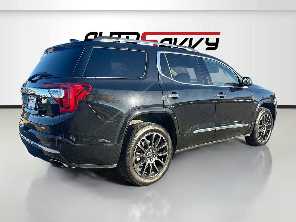 Used 2023 GMC Acadia Denali w/ Black Diamond Edition image 7
