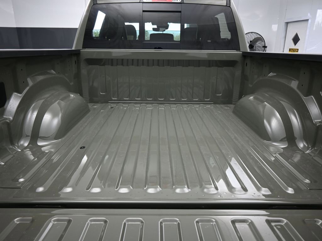 Used 2026 RAM 1500 Laramie w/ Night Edition AWD/4WD image 33