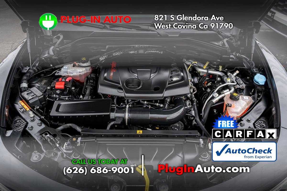 Used 2023 Alfa Romeo Stelvio Sprint image 13