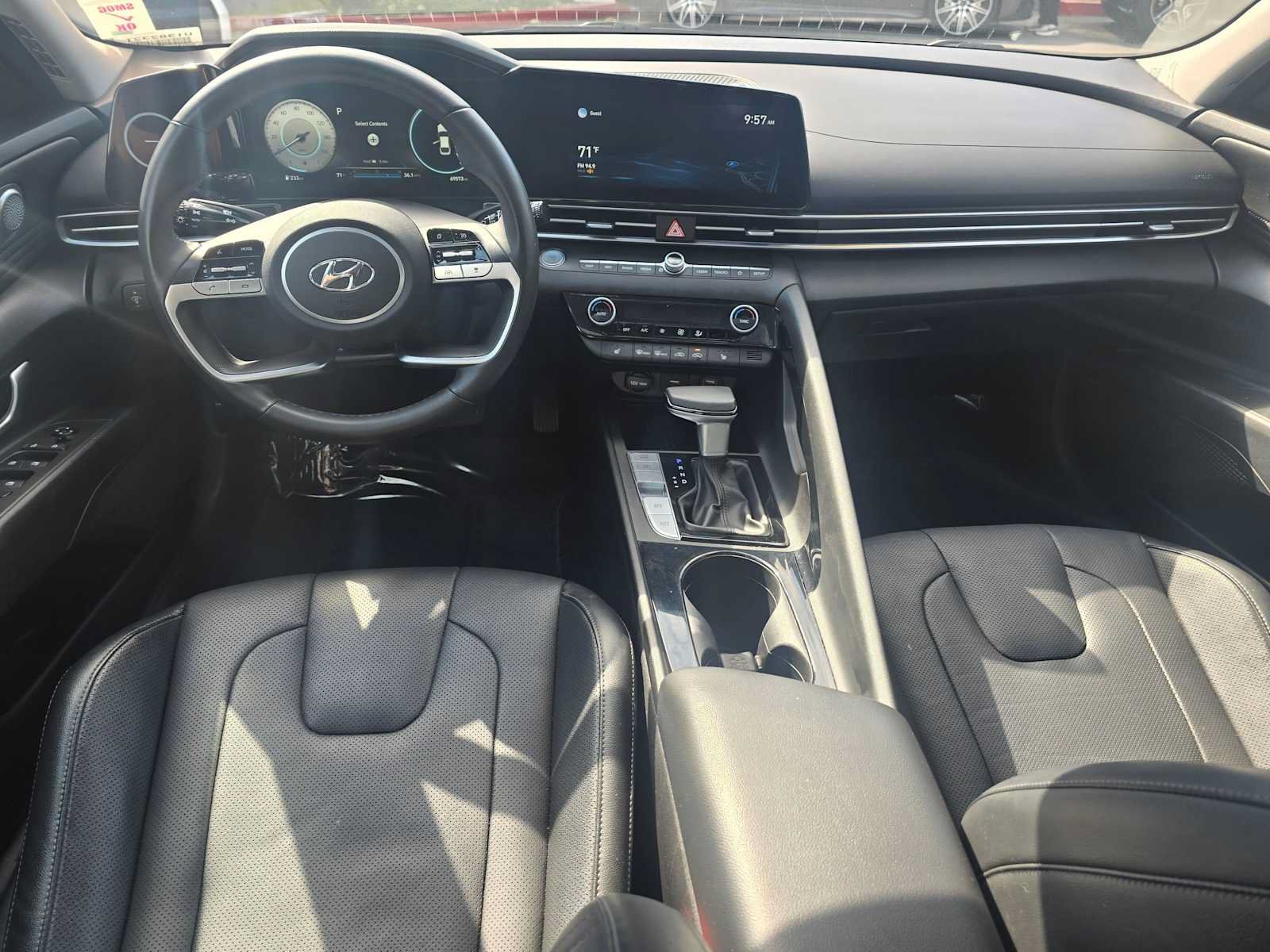 Used 2021 Hyundai Elantra Limited FWD image 19