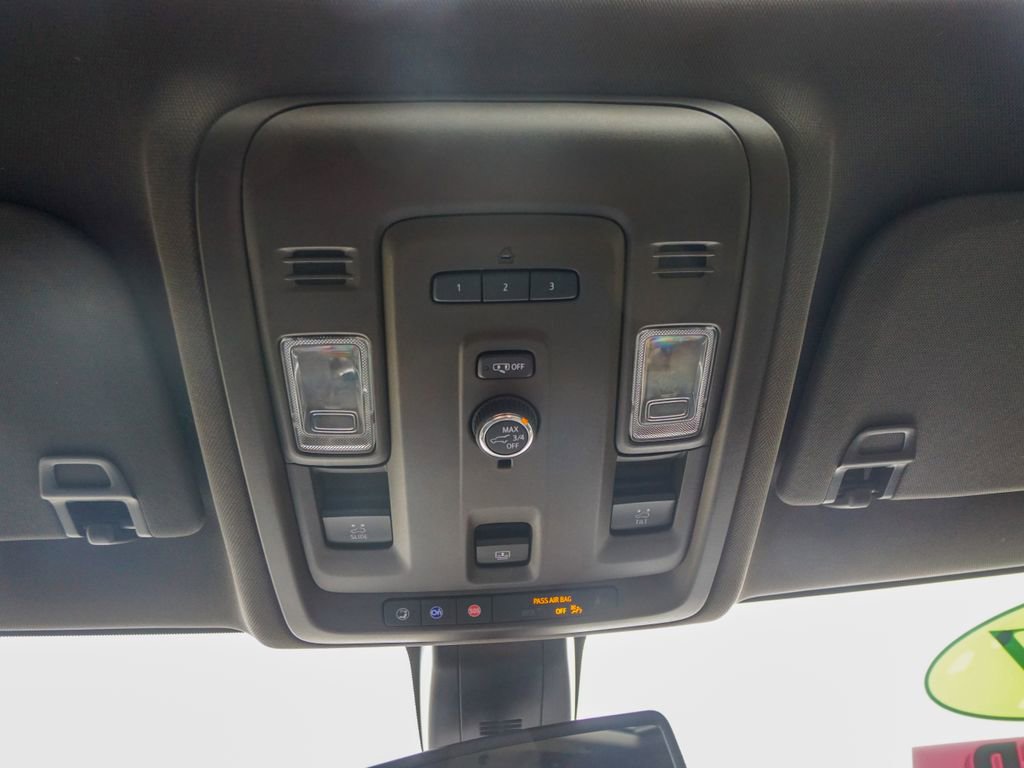 Used 2021 Chevrolet Tahoe Z71 w/ Rear Media and Nav Package image 27