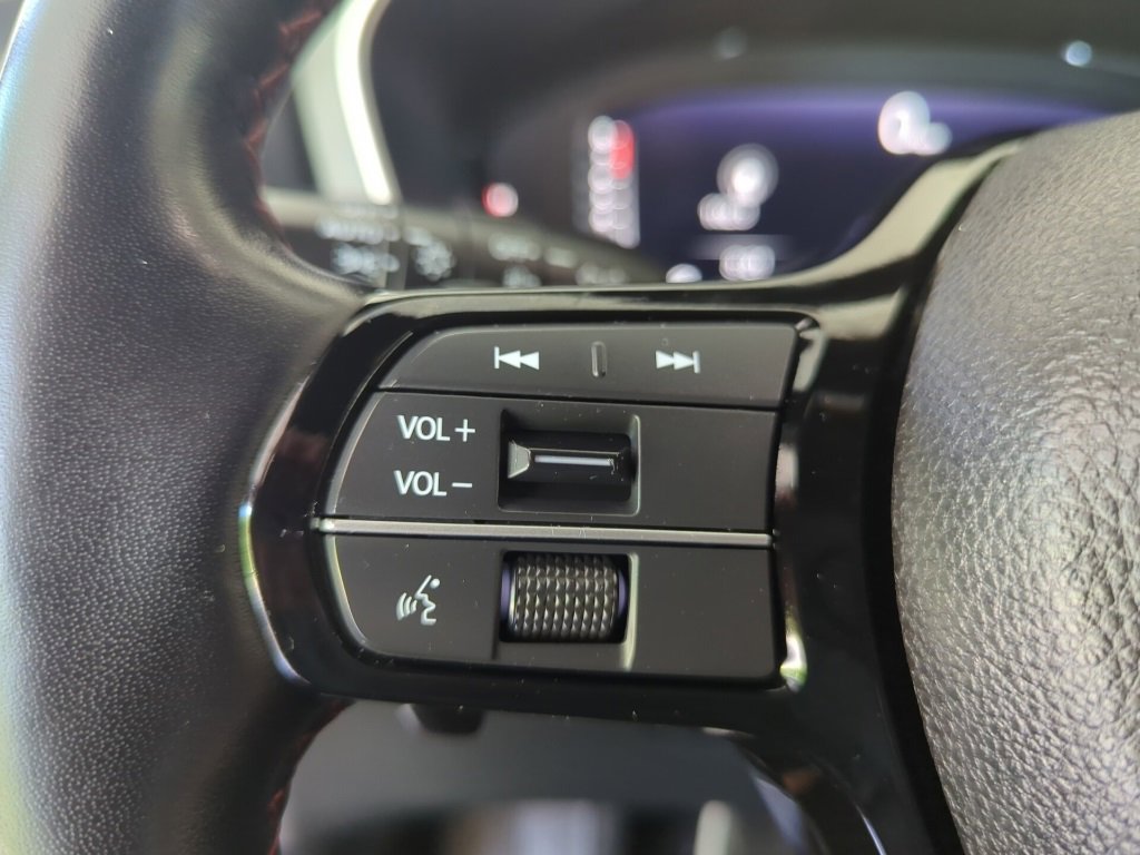 Used 2025 Honda Pilot Black Edition image 14