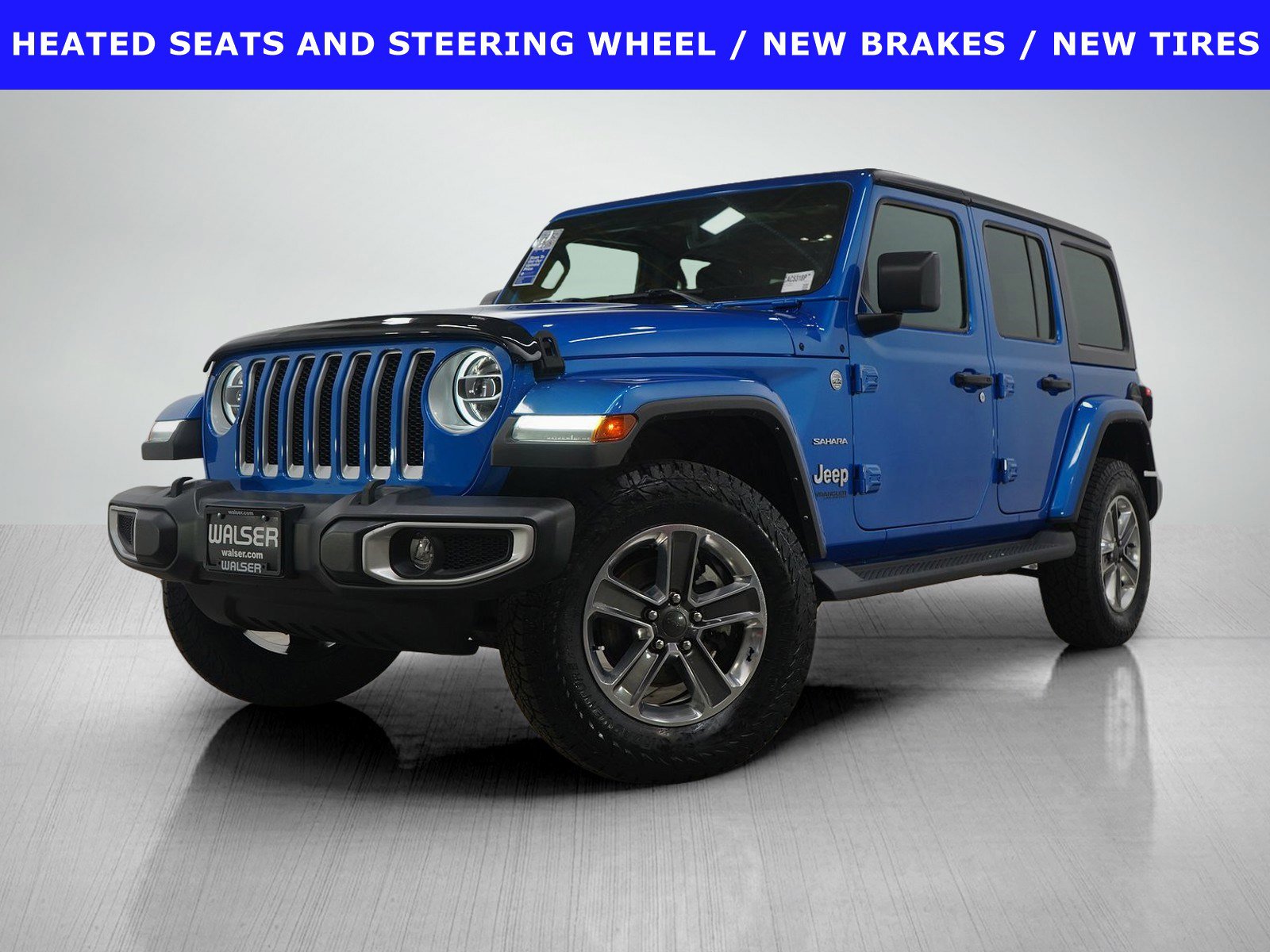 Used 2022 Jeep Wrangler Unlimited Sahara w/ Dual Top Group AWD/4WD image 1
