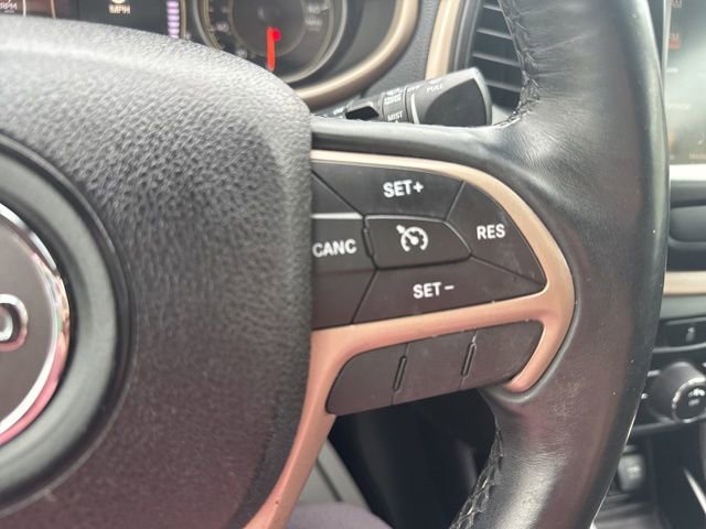 Used 2016 Jeep Cherokee 75th Anniversary image 21