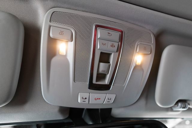 Used 2018 Mercedes-Benz G 550 image 33