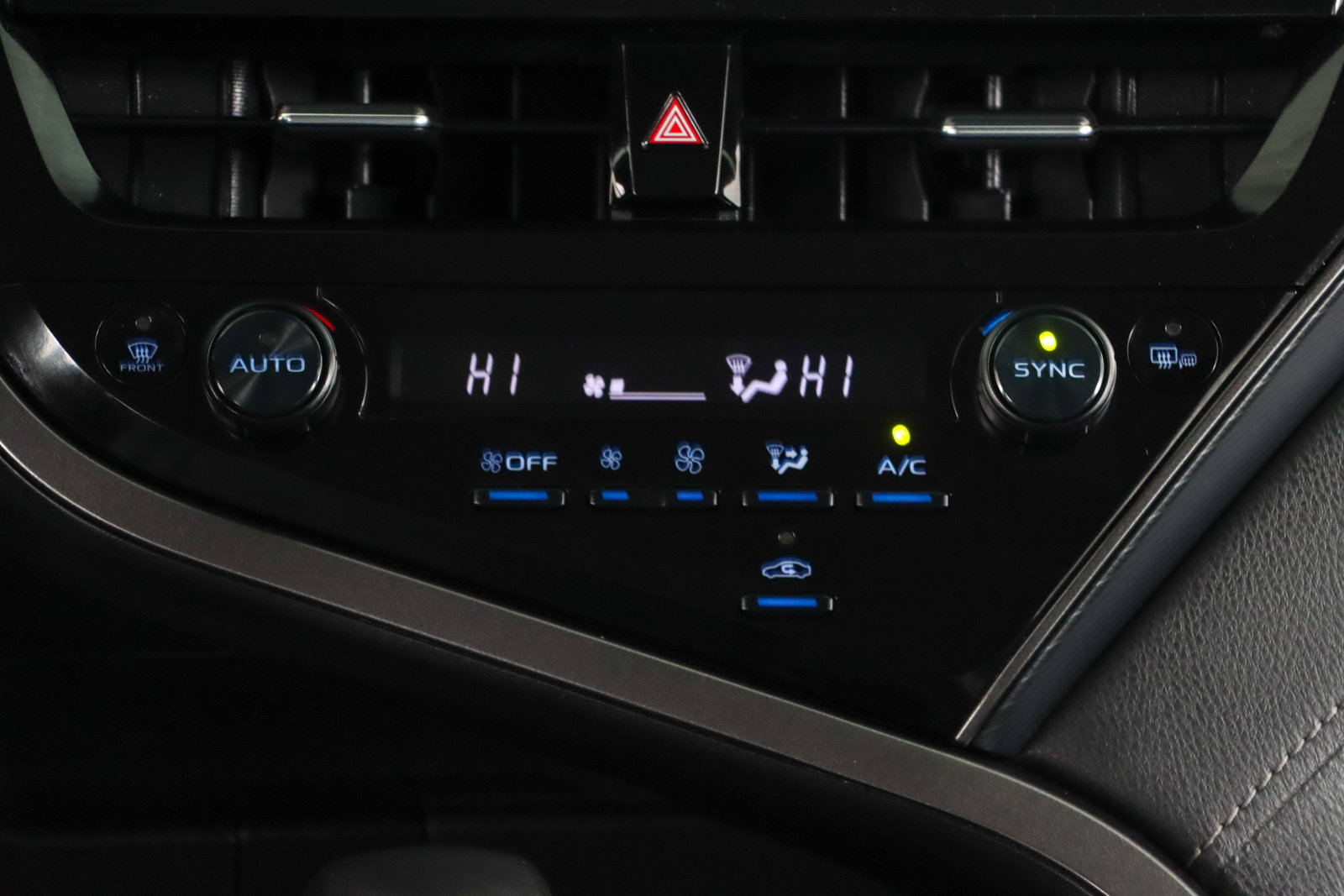 Used 2024 Toyota Camry SE FWD image 20