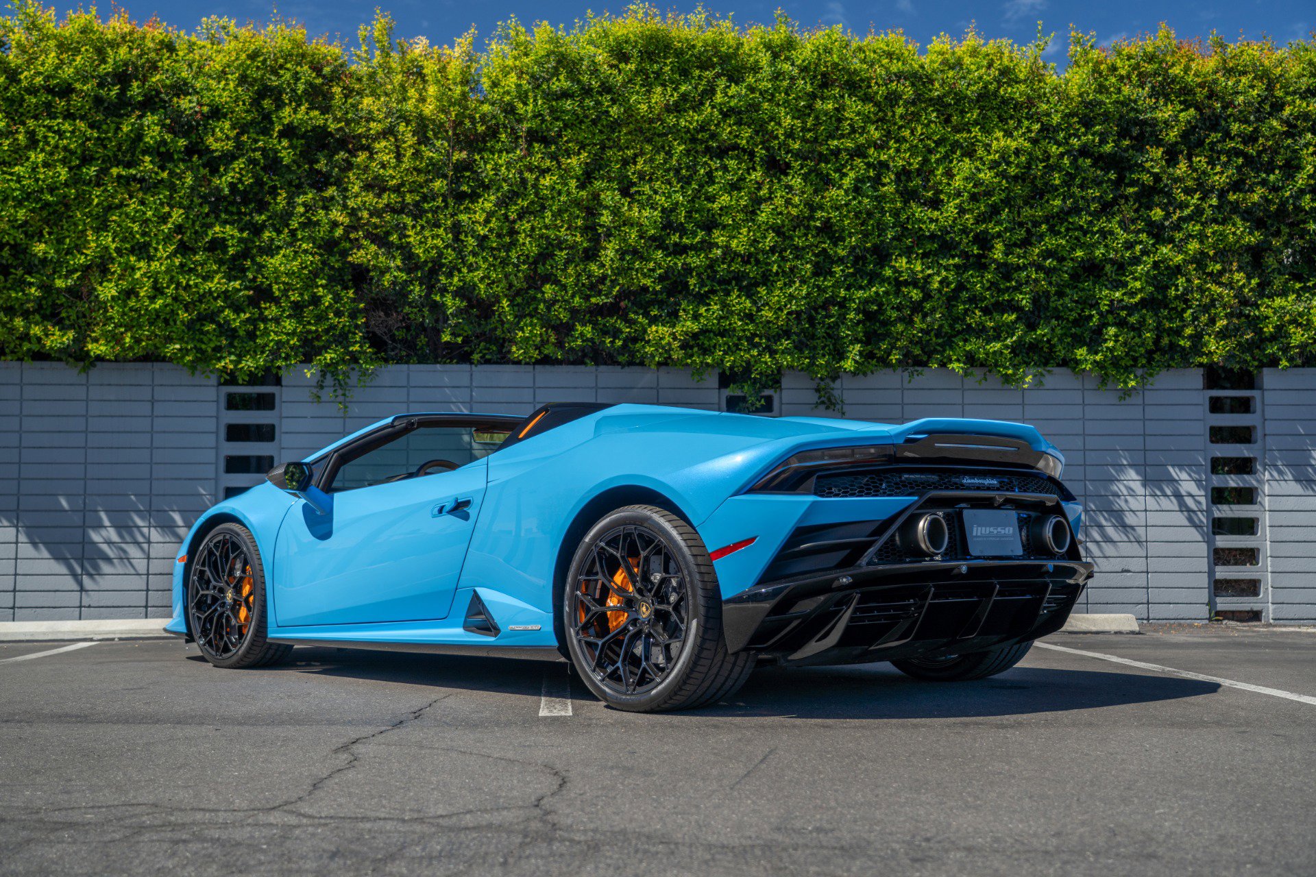 Used 2024 Lamborghini Huracan EVO image 22