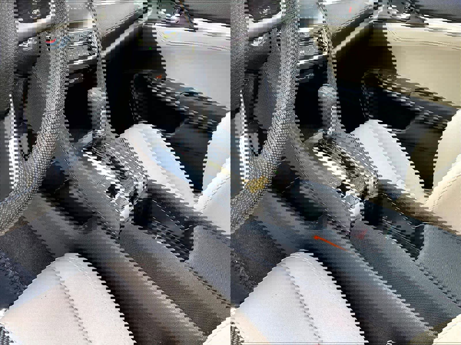 Used 2018 Honda Civic EX image 19