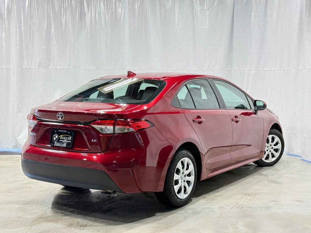 Used 2024 Toyota Corolla LE image 4