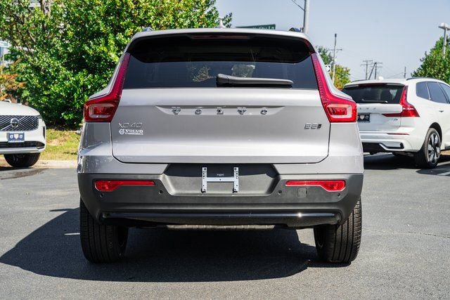 Used 2026 Volvo XC40 B5 Plus w/ Protection Package Premier AWD/4WD image 5