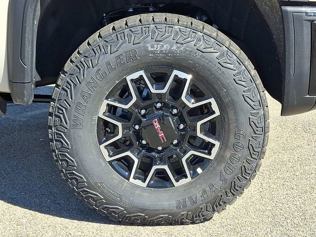 New 2026 GMC Sierra 2500 AT4X image 9