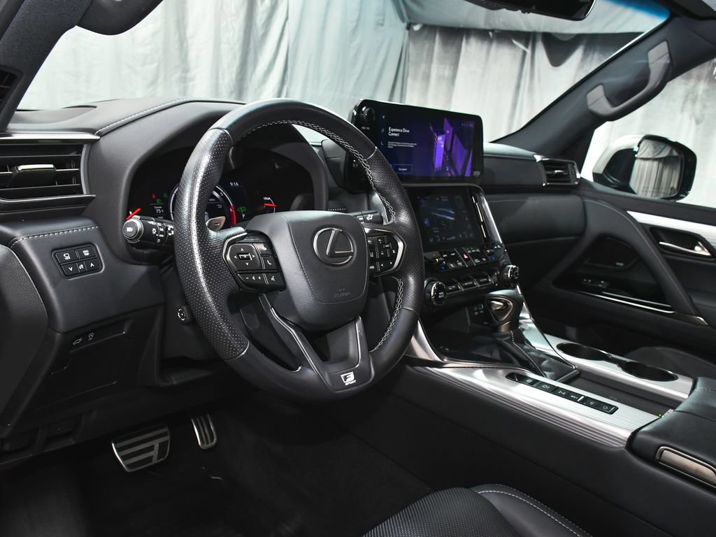 Used 2023 Lexus LX 600 F Sport w/ Accessory Package (Z1) AWD/4WD image 23