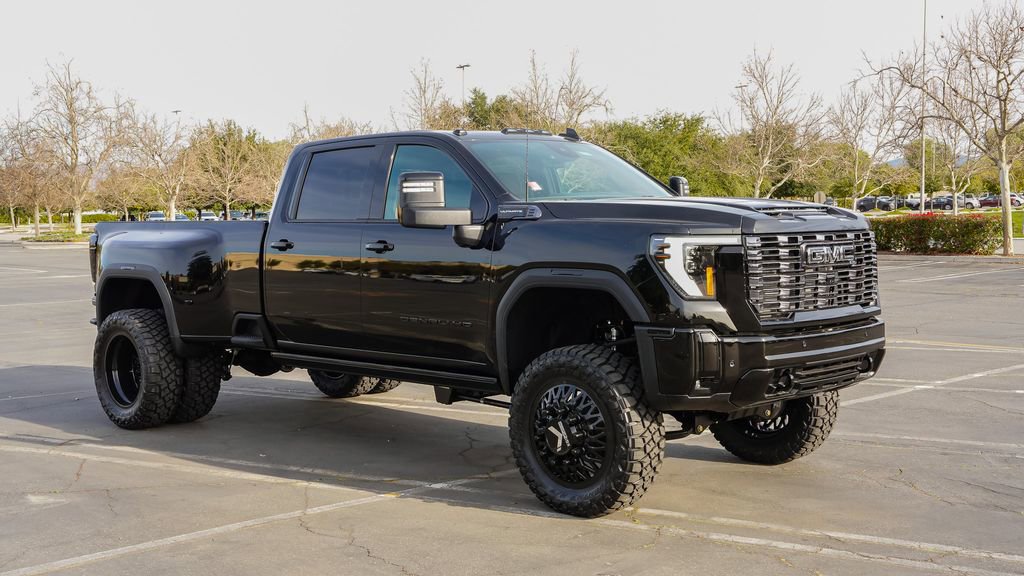 New 2026 GMC Sierra 3500 Denali Ultimate image 6