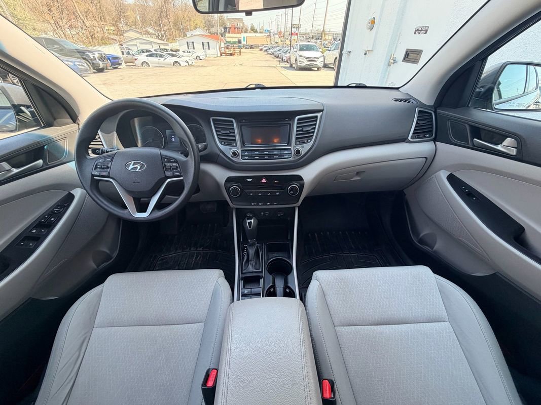 Used 2018 Hyundai Tucson SE AWD/4WD image 19