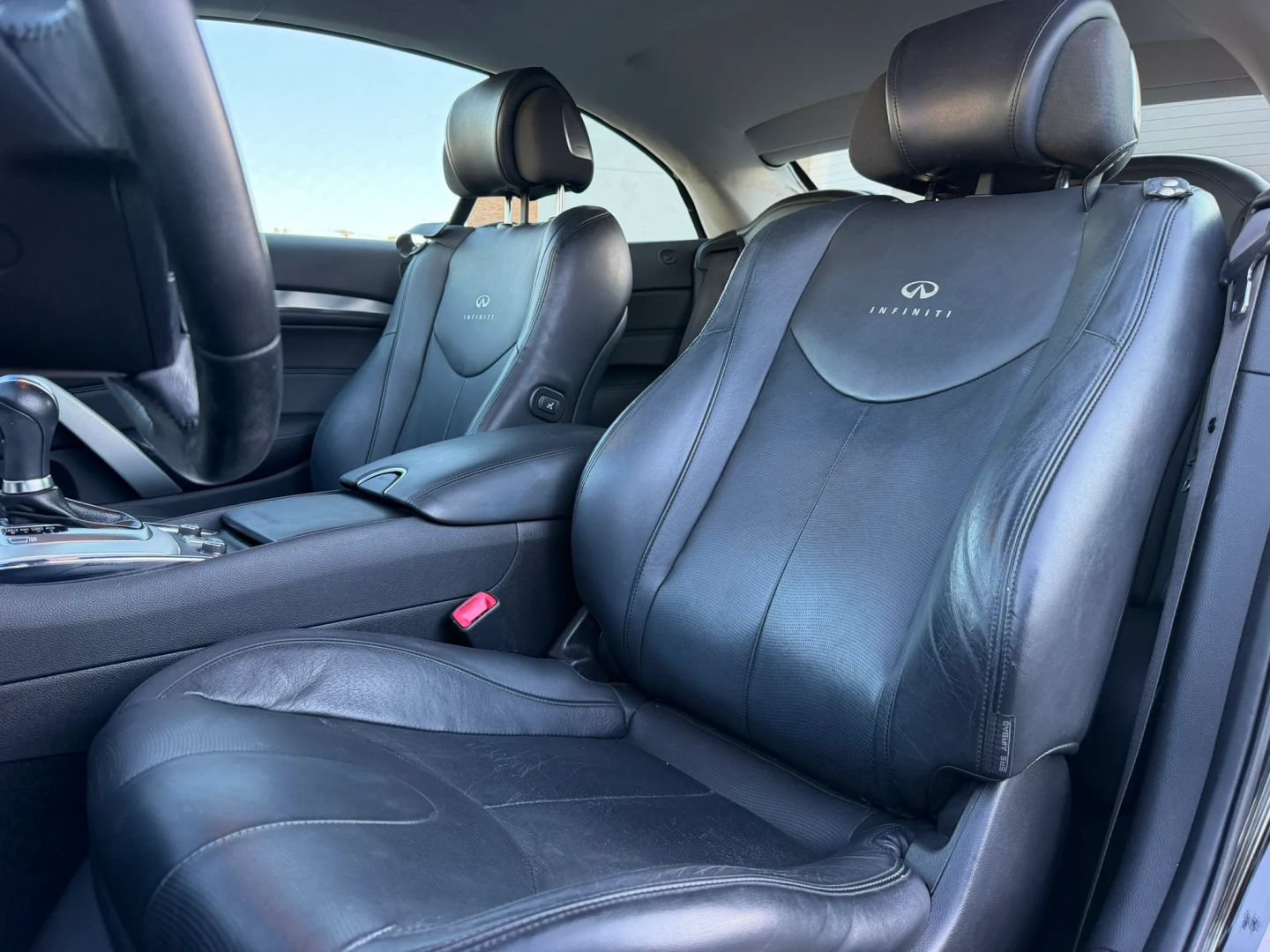 Used 2012 INFINITI G37 Convertible w/ Premium Pkg RWD image 10