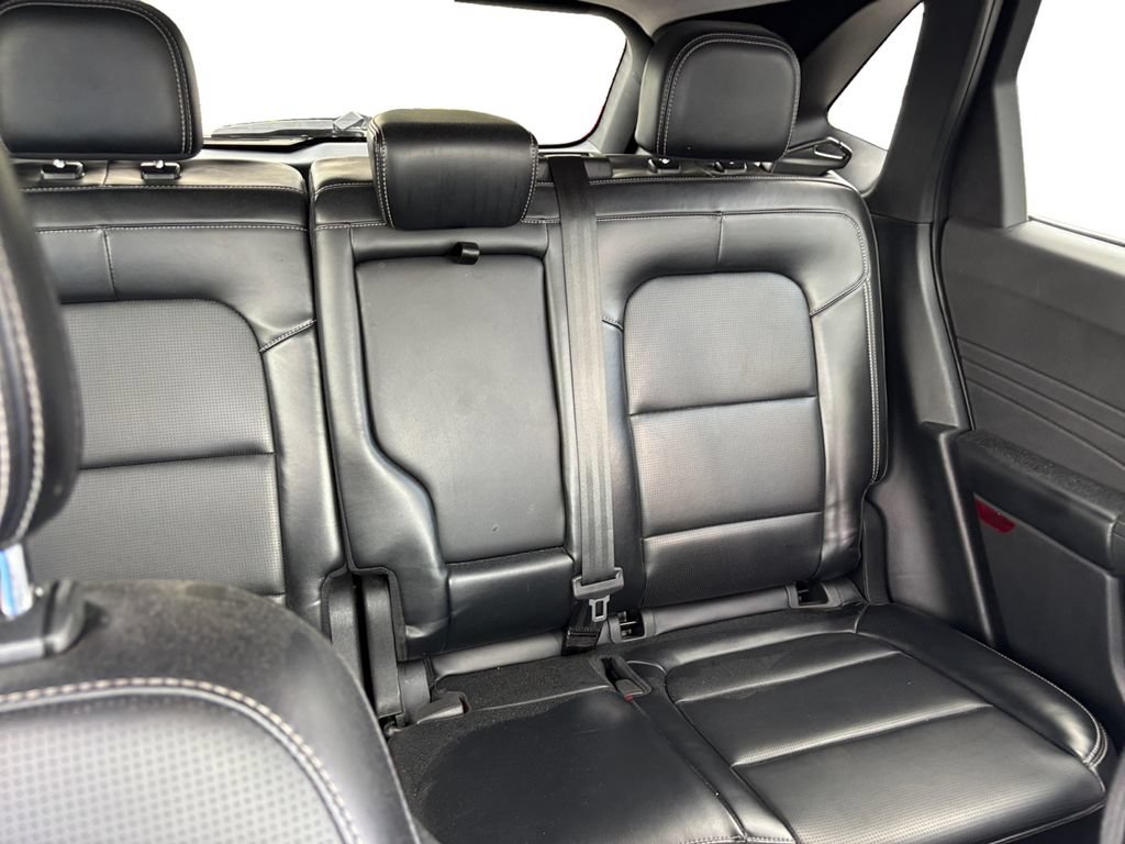 Used 2023 Ford Escape Platinum AWD/4WD image 42
