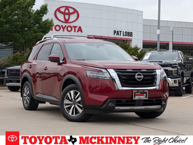 Used 2023 Nissan Pathfinder SL image 1