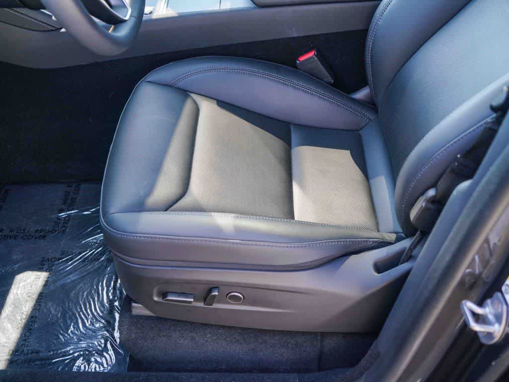 Used 2026 Tesla Model Y 2WD image 17