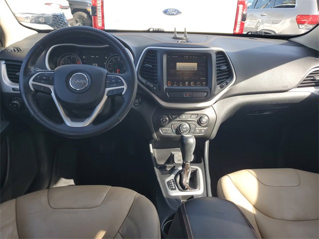 Used 2016 Jeep Cherokee Limited image 9