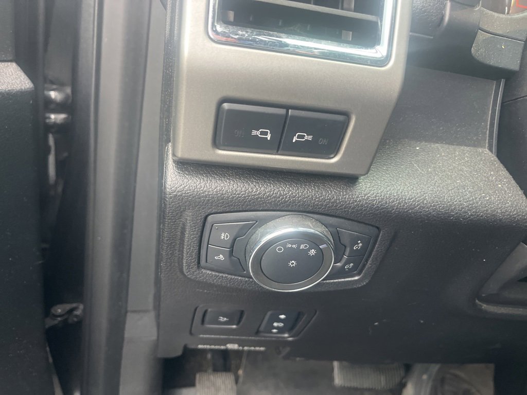 Used 2018 Ford F250 Lariat w/ Lariat Ultimate Package image 23