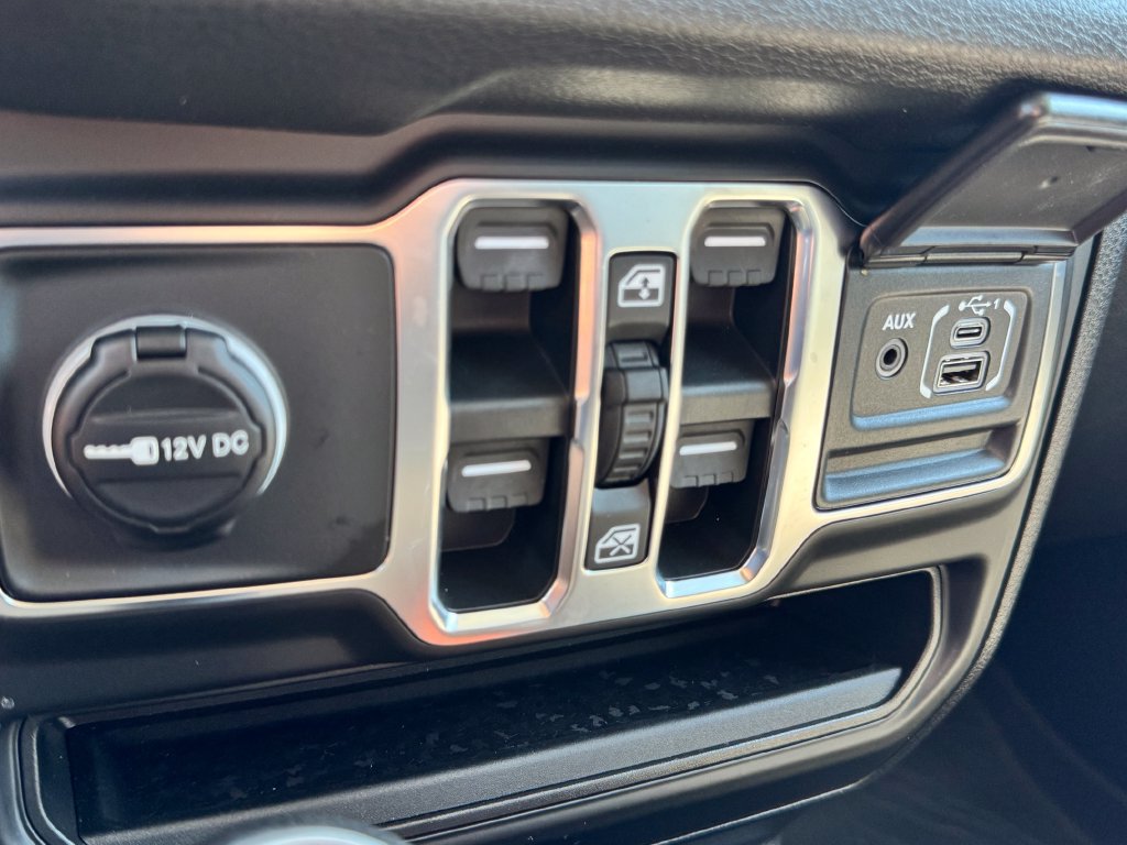 New 2026 Jeep Gladiator Sport AWD/4WD image 20