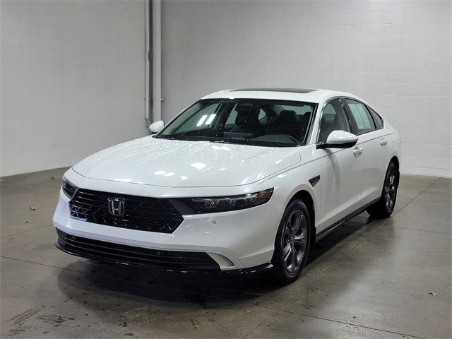 Used 2024 Honda Accord EX-L image 2