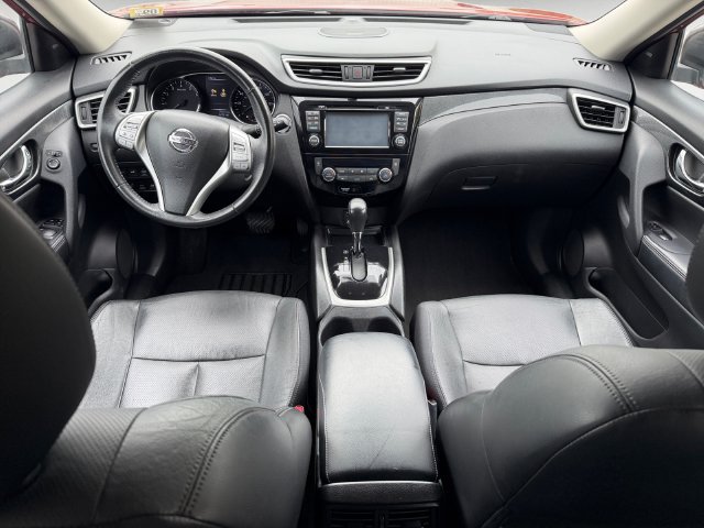 Used 2015 Nissan Rogue SL w/ SL Premium Package AWD/4WD image 10