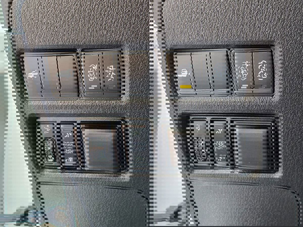 Used 2019 Nissan Armada SL w/ Premium Package image 53