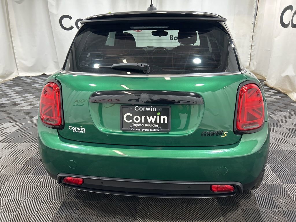 Used 2024 MINI Cooper SE image 7