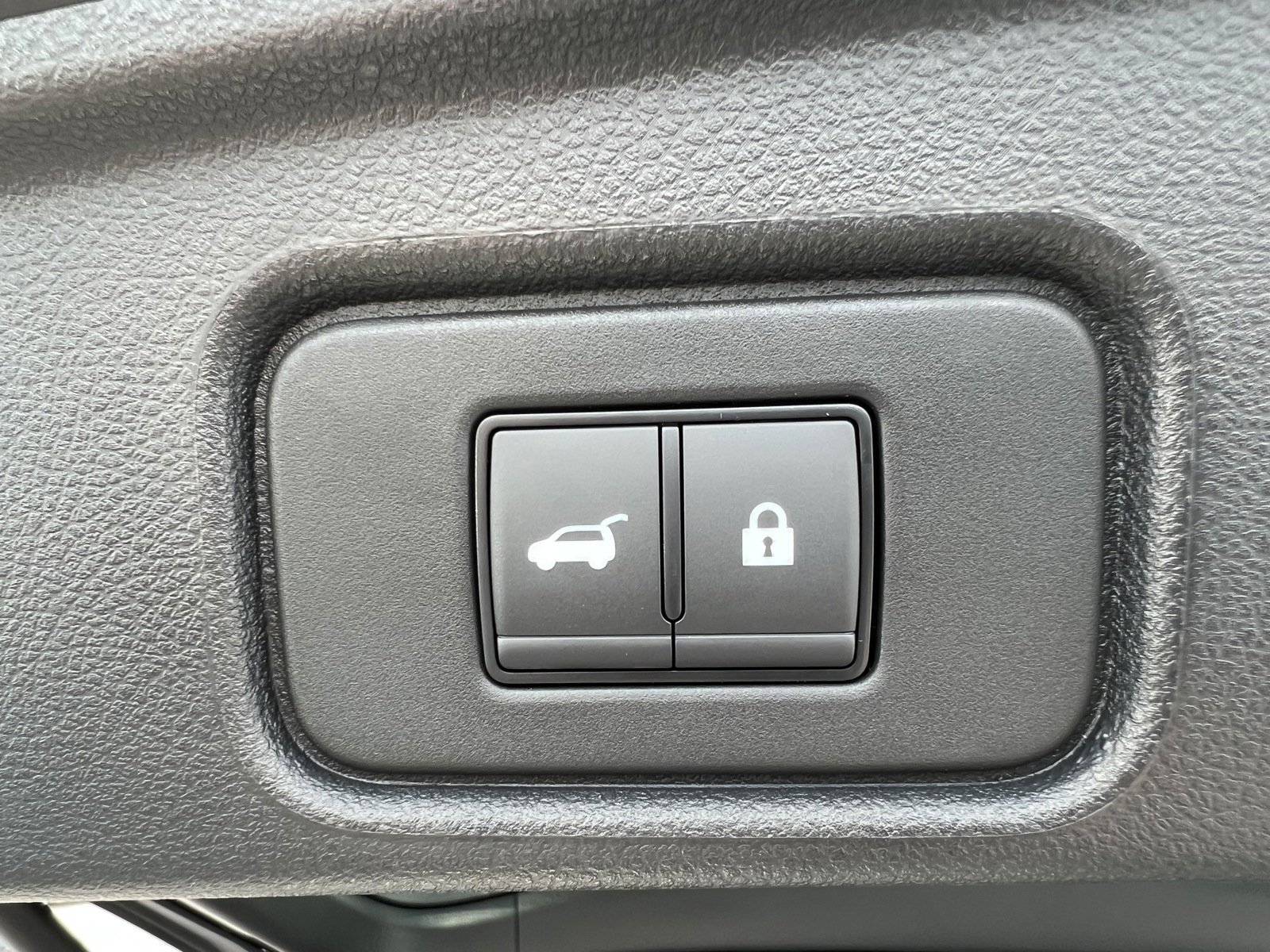 New 2025 Nissan Pathfinder Platinum image 40