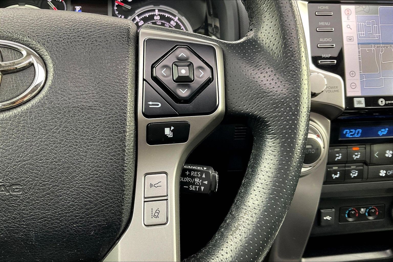 Used 2022 Toyota 4Runner Limited image 11