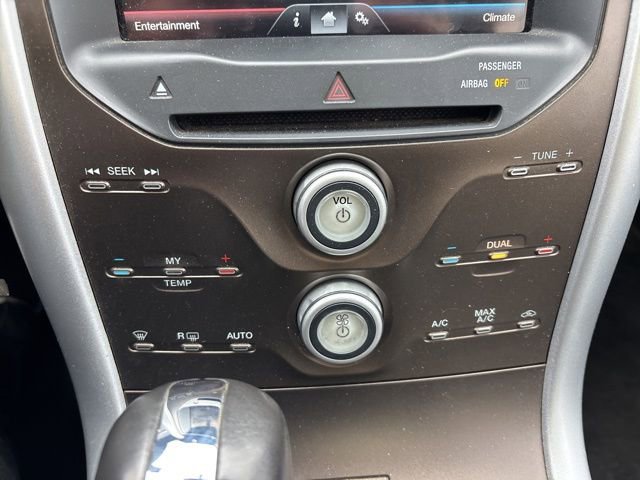 Used 2011 Ford Edge SEL w/ Canadian Comfort Pkg image 19