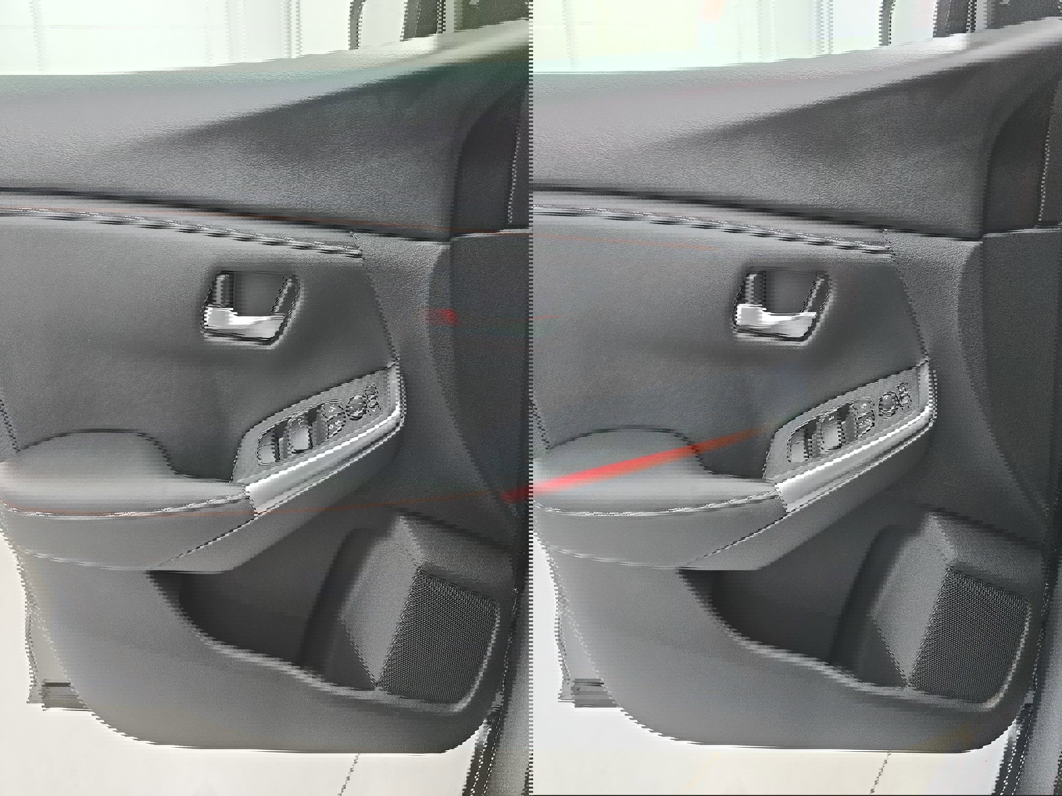 Certified 2023 Nissan Sentra SR w/ Midnight Edition Package FWD image 25