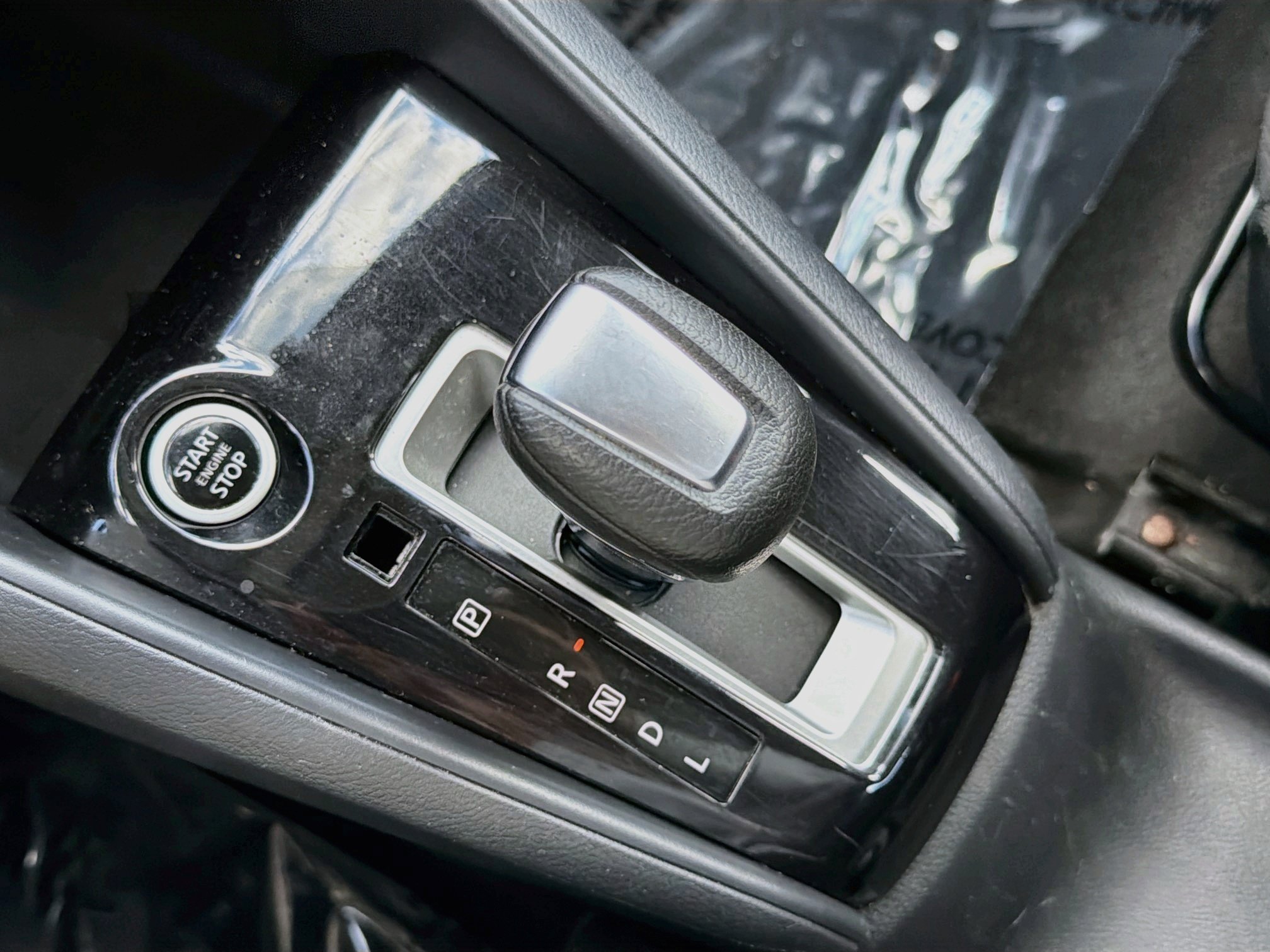 Used 2021 Nissan Kicks S FWD image 25
