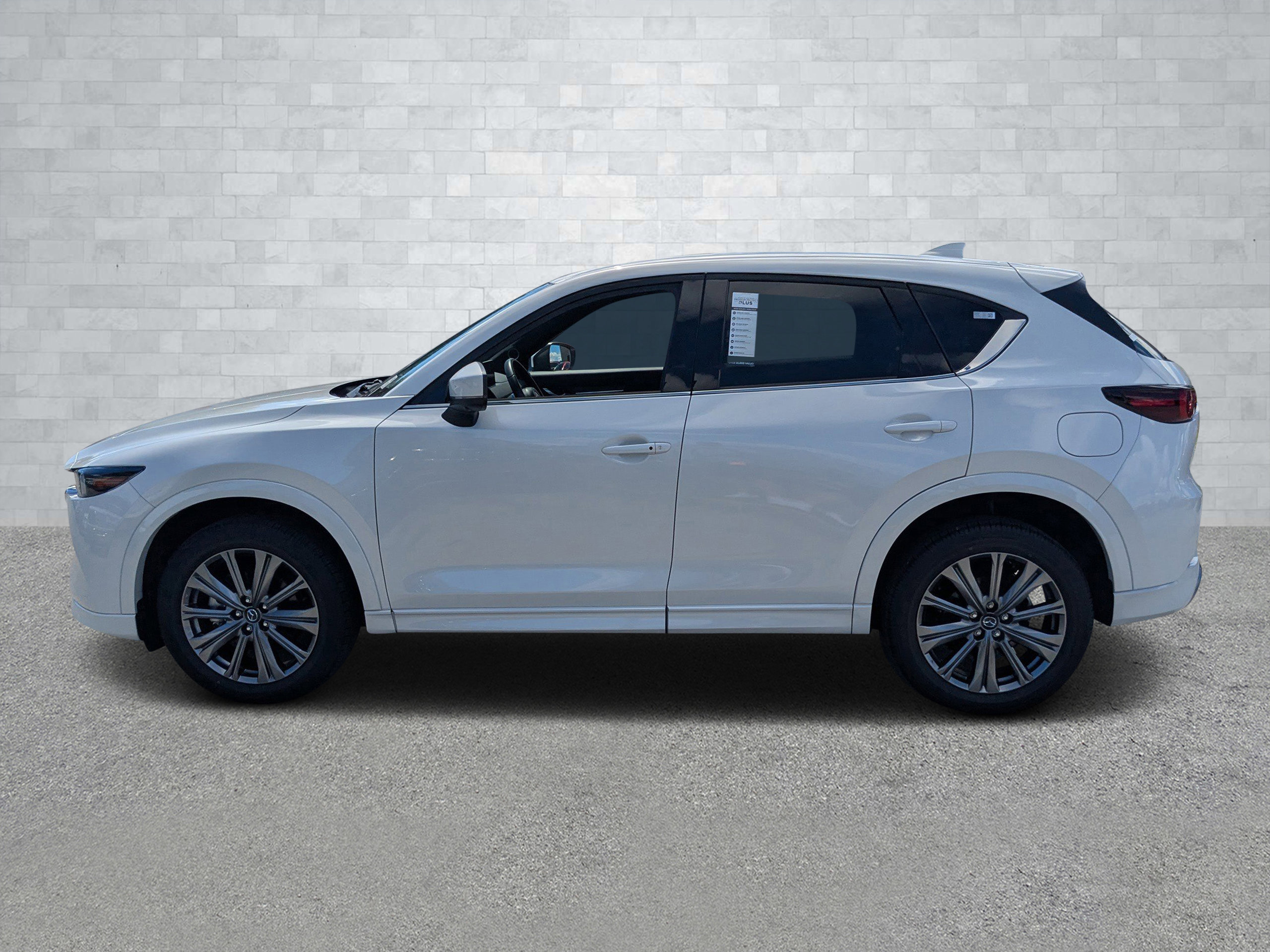 Used 2025 MAZDA CX-5 Signature image 8